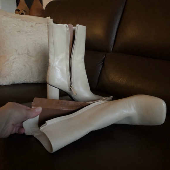 Sarto Ivory Leather Heeled Boots - Picture 12 of 12